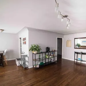 Modern Near Downtown Holiday home Denver