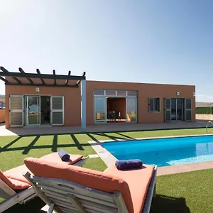Caleta Beach&golf Villa